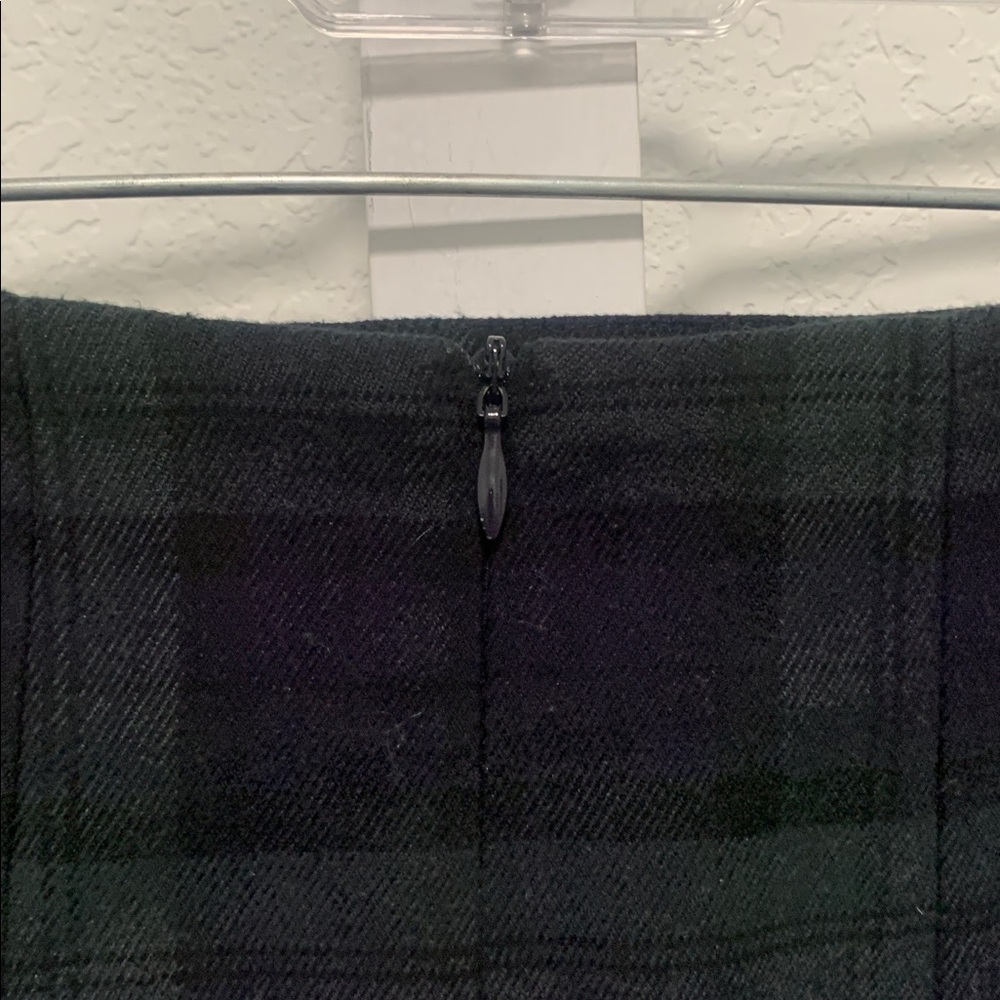 Brandy Melville Blue Green Plaid Mini Skirt - Picture 5 of 8